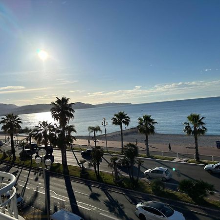 Beach Front, Superbe Appartement Pour 4 Personnes Nisa Exterior foto