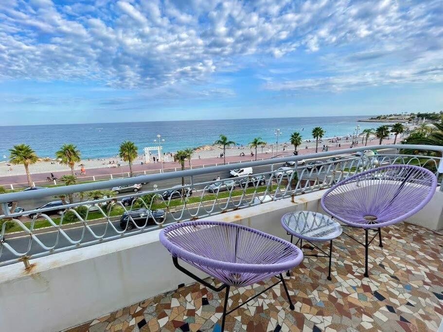 Beach Front, Superbe Appartement Pour 4 Personnes Nisa Exterior foto