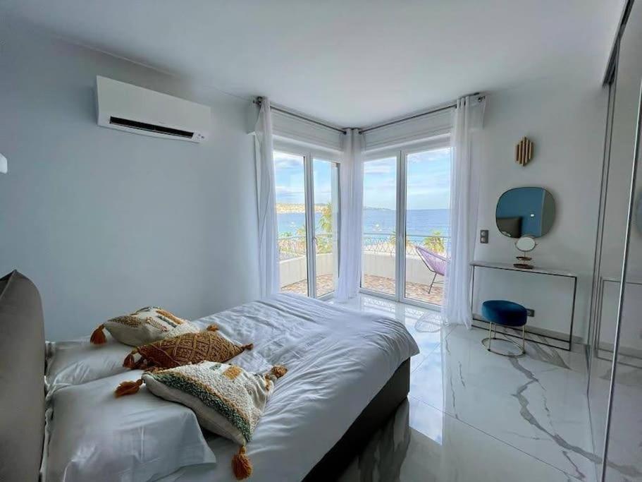 Beach Front, Superbe Appartement Pour 4 Personnes Nisa Exterior foto