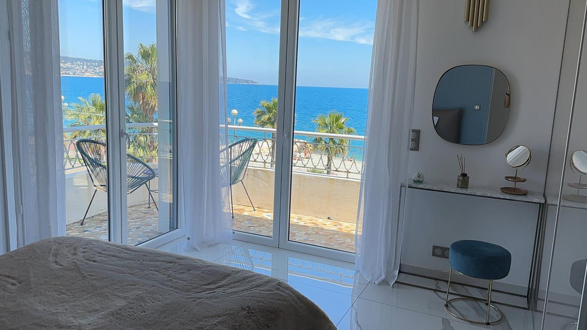 Beach Front, Superbe Appartement Pour 4 Personnes Nisa Exterior foto